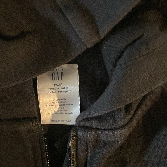 ⚫️ gap ⚫️ zip up cotton hoodie - size 12-18 months - Picture 2 of 2